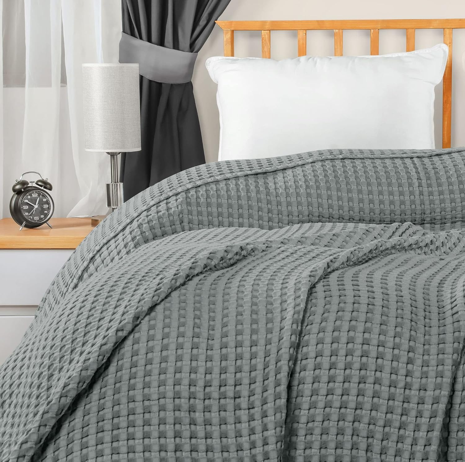 image:imageUtopia Bedding 100 Baumwolle Waffeldecke Kuschedecke 300 GSM Anthrazitgrau 274 x 228 cm weiche leichte atmungsaktive tagesdecke Sofa amp Couch berwurf fr alle JahreszeitenKhles Grau