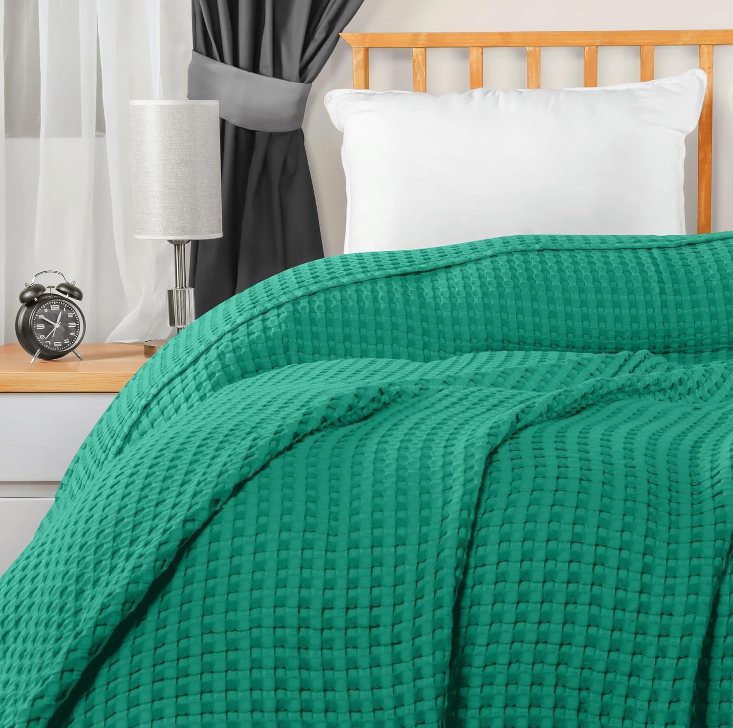 image:imageUtopia Bedding 100 Baumwolle Waffeldecke Kuschedecke 300 GSM Anthrazitgrau 274 x 228 cm weiche leichte atmungsaktive tagesdecke Sofa amp Couch berwurf fr alle JahreszeitenSmaragdgrn