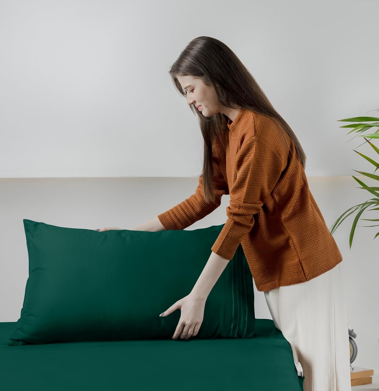 image:imageUtopia Bedding Bettlaken Set 3 Teilige Schwarz Polyester Mikrofaser OekoTex Zertifiziert Spannbettlaken 90x190 Bettlaken 167x243 1 Bestickten Kissenbezug 50x75Smaragd