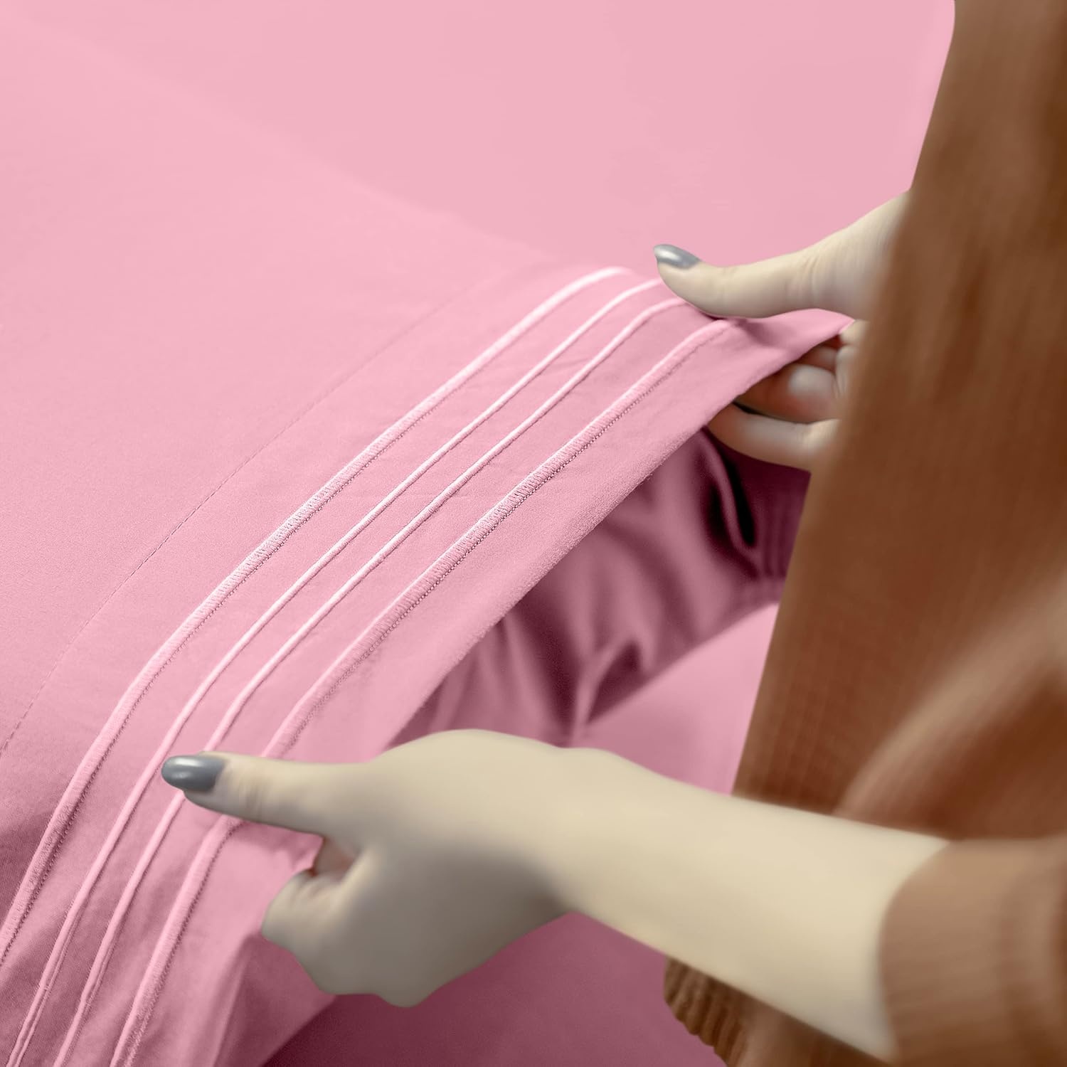 image:imageUtopia Bedding Bettlaken Set 3 Teilige Schwarz Polyester Mikrofaser OekoTex Zertifiziert Spannbettlaken 90x190 Bettlaken 167x243 1 Bestickten Kissenbezug 50x75Pink