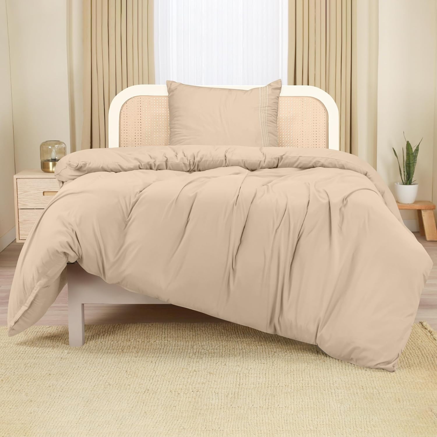 image:imageUtopia Bedding Bettwsche 220x240 Set Mikrofaser Bettbezug 240x220 cm 2 Bestickte Kissenbezge 65x65 cm SchwarzBeige