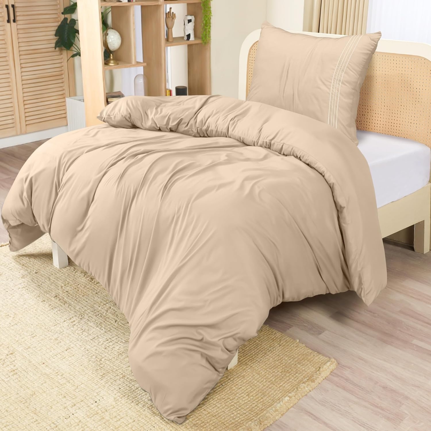 image:imageUtopia Bedding Bettwsche 220x240 Set Mikrofaser Bettbezug 240x220 cm 2 Bestickte Kissenbezge 65x65 cm SchwarzBeige