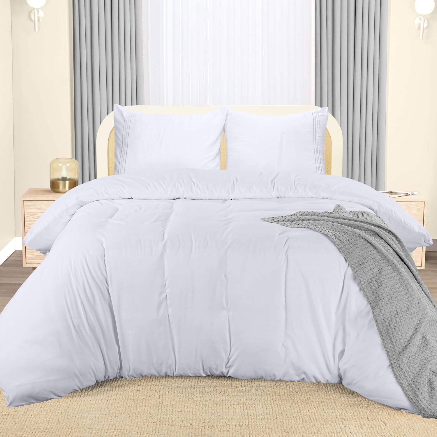 image:imageUtopia Bedding Bettwsche 220x240 Set Mikrofaser Bettbezug 240x220 cm 2 Bestickte Kissenbezge 65x65 cm SchwarzWei