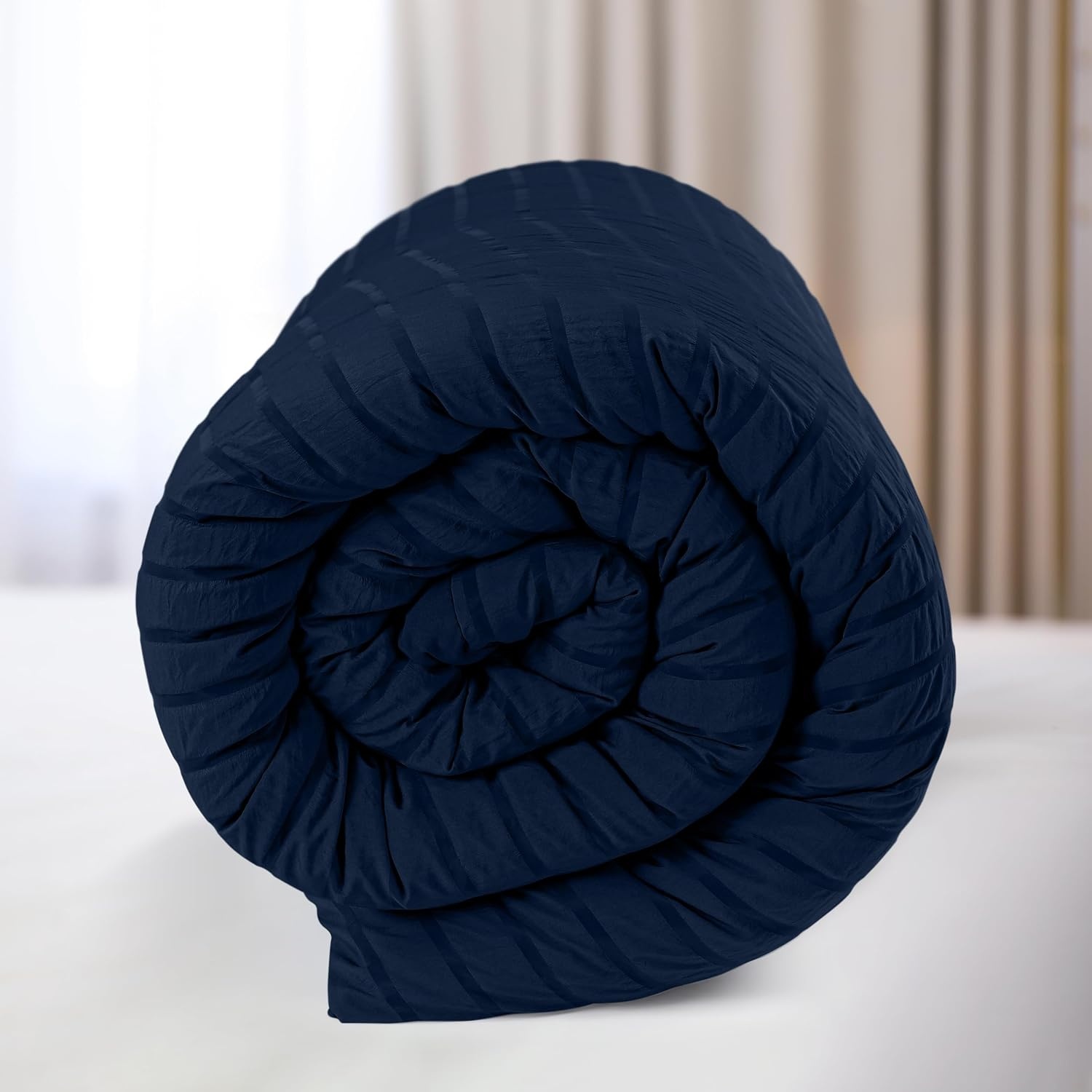 image:imageUtopia Bedding Seersucker Bettwsche 135x200 4teilig Mikrofaser Polyester 2 Bettbezug 135x200 cm 2 Kissenbezug 80x80 cm WeiMarineblau