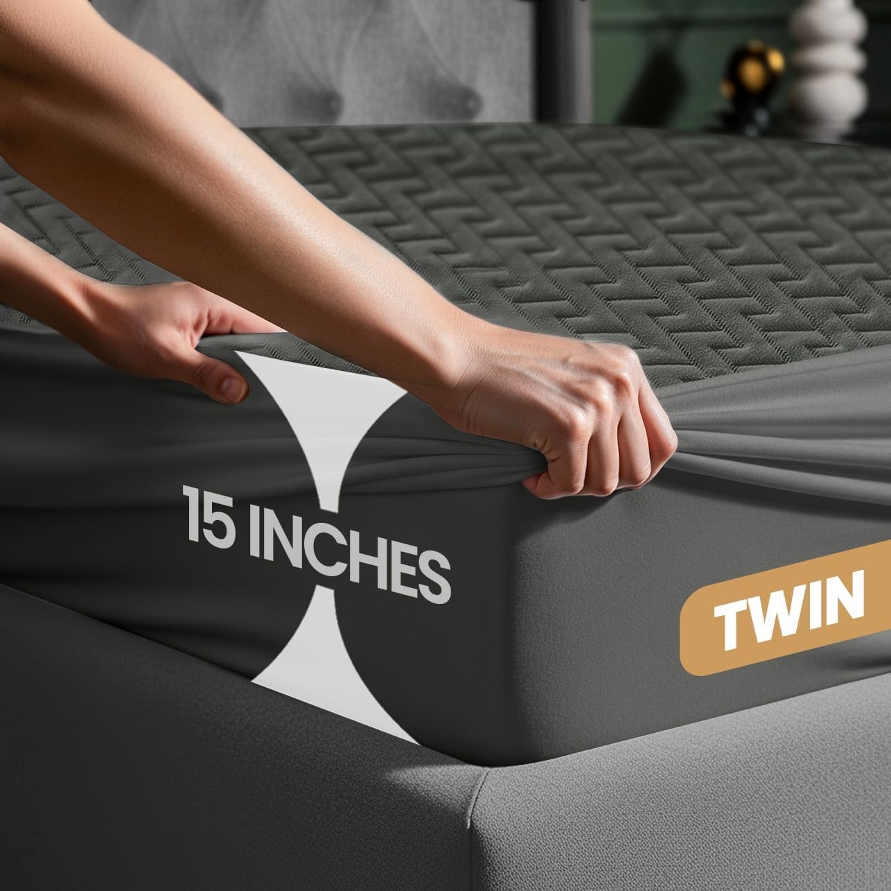 image:imageUtopia Bedding Wasserdichter Matratzenschoner 135 x 190 x 30 cm Hochwertiges ZickzackDesign atmungsaktiver Matratzenschoner aus weichem 3DGewebe passgenauer Schnitt mit tiefen dehnbaren TaschenGrau